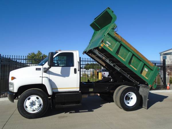 Dump Trucks, Box Trucks, Utility Trucks & Flatbed Trucks for sale in Dupont, CO – photo 2