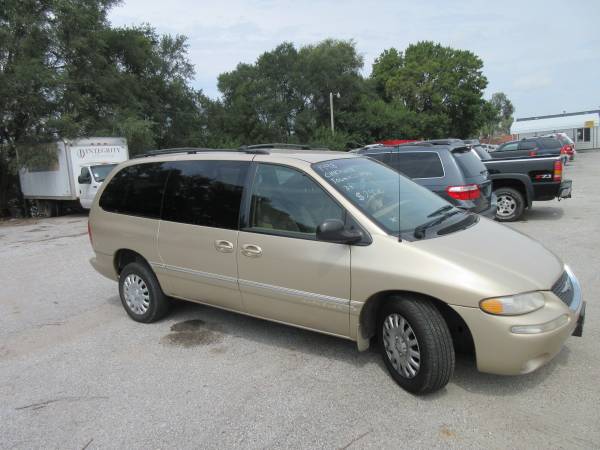 1998 Chrysler Town and Country #40 - cars & trucks - by dealer -... for sale in Omaha, NE – photo 3