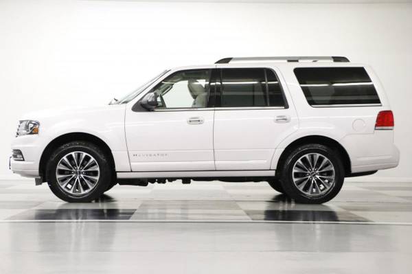 BLUETOOTH White 2017 Lincoln Navigator Select 4X4 4WD SUV CAMERA for sale in Clinton, AR – photo 21
