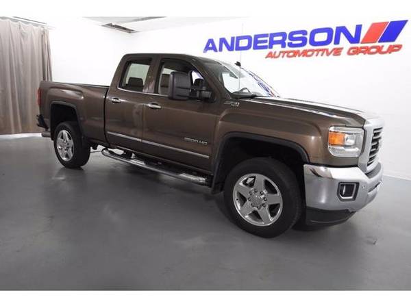 2015 GMC Sierra 2500HD truck SLT 4WD Double Cab 767 32 PER MONTH! for sale in Rockford, IL – photo 2