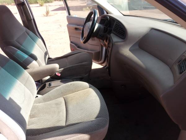 2000 Ford Windstar XL - Great family 2nd car - - by for sale in Douglas, AZ – photo 7