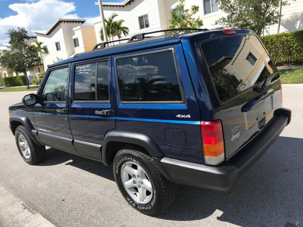 2000 Jeep Cherokee Sport 4-Door 4WD for sale in Hollywood, FL – photo 5