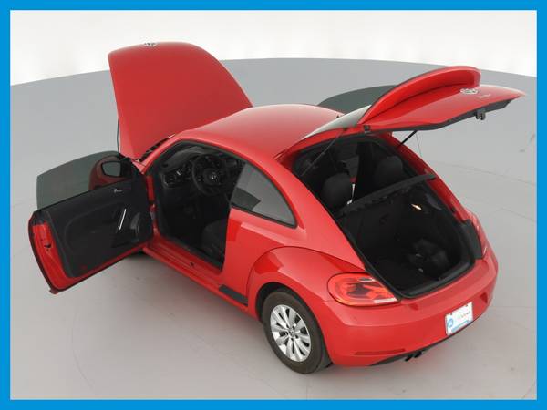 2016 VW Volkswagen Beetle 1 8T S Hatchback 2D hatchback Red for sale in West Palm Beach, FL – photo 17
