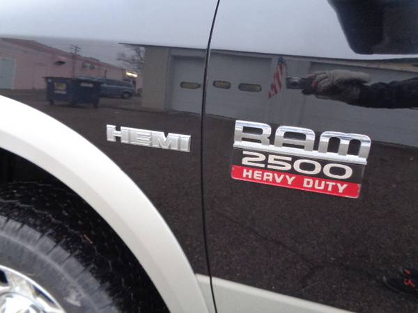 2010 DODGE RAM 2500 MEGA CAB - cars & trucks - by dealer - vehicle... for sale in Mankato, MN – photo 9