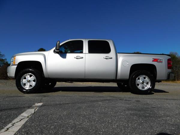 3.5" LIFTED 13 CHEVY SILVERADO LT Z71 1500 CREW 4X4 *NEW... for sale in KERNERSVILLE, NC – photo 9