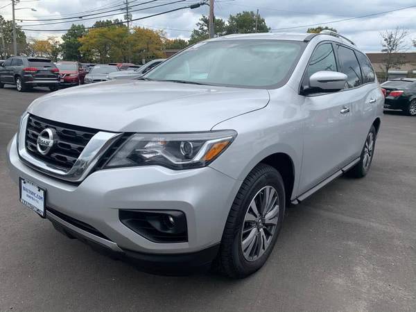 *************2017 NISSAN PATHFINDER SV 4WD SUV!! 54K MILES!! for sale in Bohemia, NY