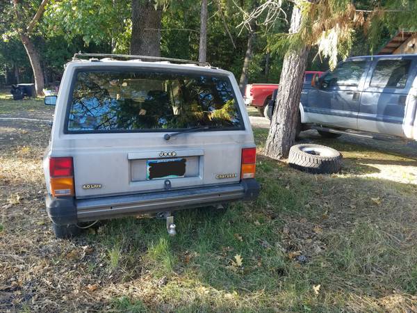 1988 Jeep Grand Cherokee 4.0 Liter for sale in Medford, OR – photo 2