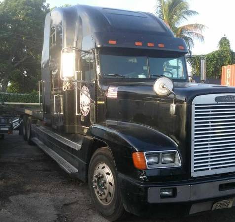 1996 Flatbed Tow Truck Freightliner FLD120 - cars & trucks - by... for sale in Miami, FL – photo 23