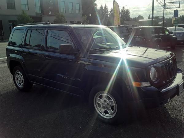 2016 Jeep Patriot Sport 4WD - cars & trucks - by dealer - vehicle... for sale in Gresham, OR – photo 2