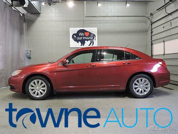 2013 Chrysler 200 Touring SKU: UT17106A Chrysler 200 Touring - cars & for sale in Orchard Park, NY – photo 3