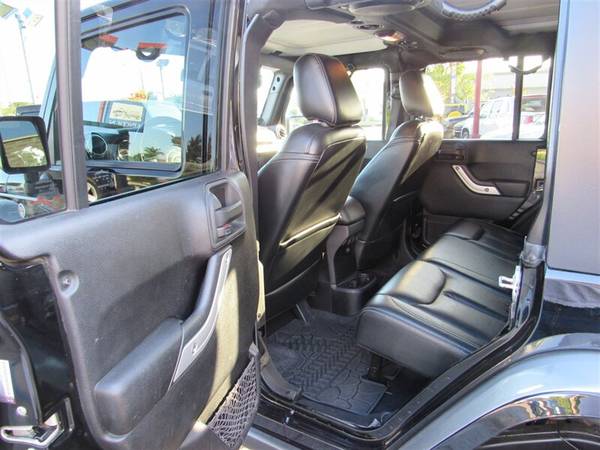 2014 Jeep Wrangler Unlimited Rubicon for sale in Downey, CA – photo 23