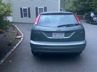 2005 Ford Focus Sedan ZX5 - cars & trucks - by owner - vehicle... for sale in Acushnet, MA – photo 2