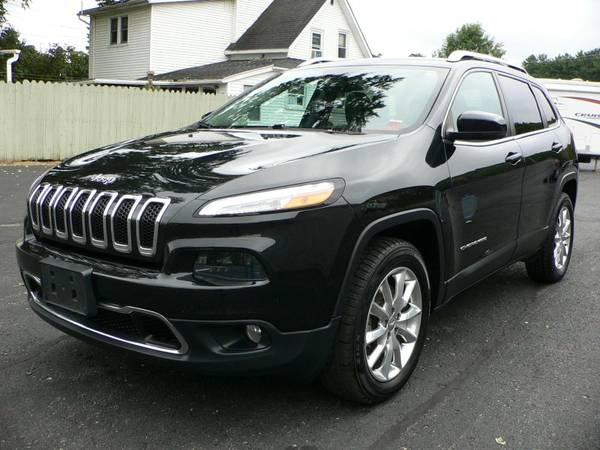 15 Jeep Cherokee Limited, 6 cyl, AWD, Loaded, Leather, Mint! Only 65K! for sale in binghamton, NY – photo 3