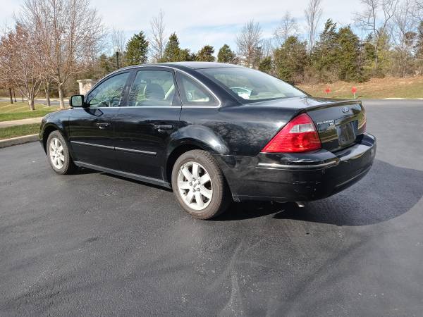 2006 Ford Five Hundred SEL - cars & trucks - by dealer - vehicle... for sale in Bloomington, IN – photo 21