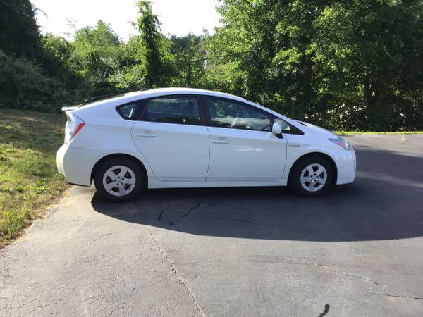 2010 Toyota Prius - cars & trucks - by dealer - vehicle automotive... for sale in Manchester, NH – photo 8