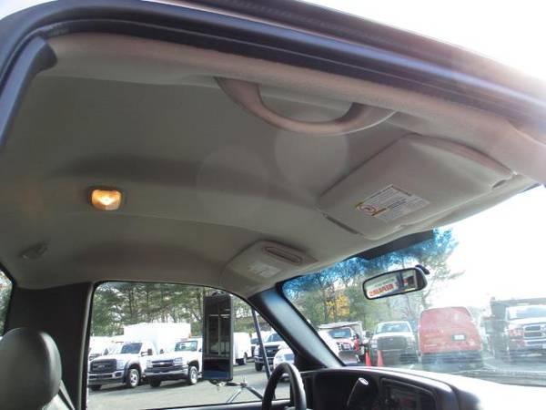 2007 Chevrolet Silverado 3500 Classic REG. CAB 4X4 GAS, CAB CHASSIS... for sale in south amboy, OK – photo 18