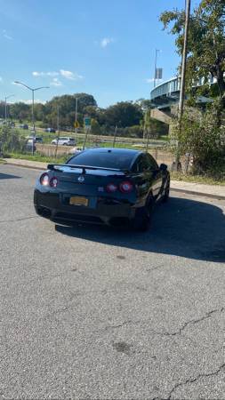 2011 Nissan GT-R - cars & trucks - by owner - vehicle automotive sale for sale in Valley Stream, NY