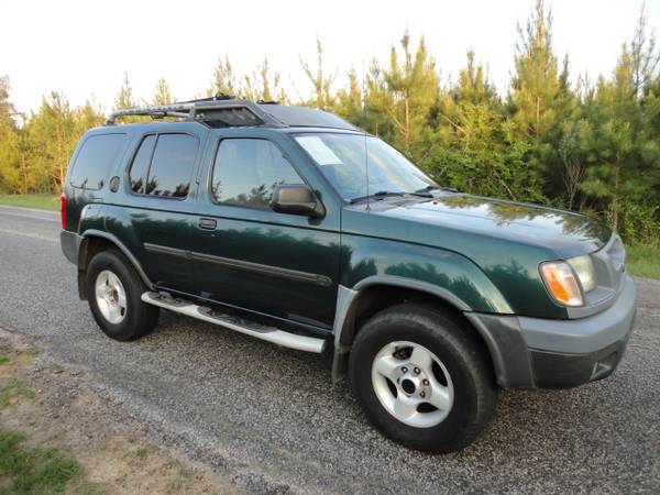 2001 Nissan Xterra 4x4 - - by dealer - vehicle for sale in Saluda, SC – photo 2