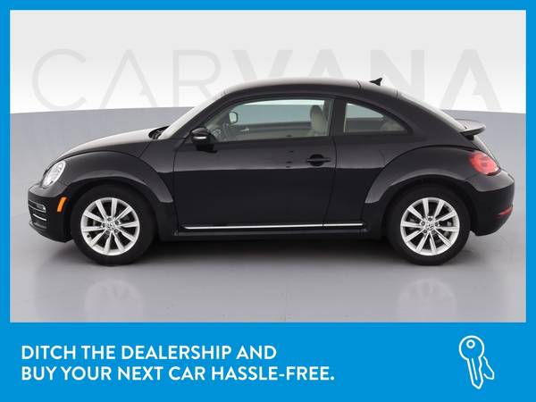 2017 VW Volkswagen Beetle 1 8T SE Hatchback 2D hatchback Black for sale in Farmington, MI – photo 4