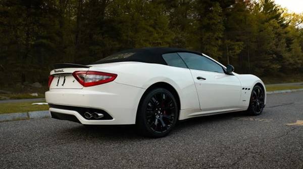 2011 *Maserati* *GranTurismo Convertible* *2dr* WHIT for sale in Shrewsbury, MA – photo 3