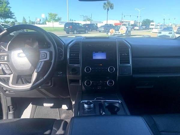 2018 Ford Expedition XLT - EVERYBODY RIDES! - - by for sale in Metairie, LA – photo 13