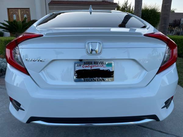 Honda Civic EX-L 2019 w/30k Miles Clean Title Autopilot is for sale in Downey, CA – photo 5