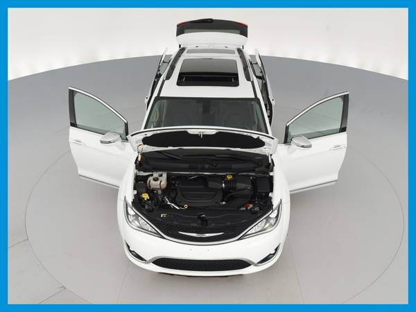2020 Chrysler Pacifica Limited 35th Anniversary Edition Minivan 4D for sale in South El Monte, CA – photo 22