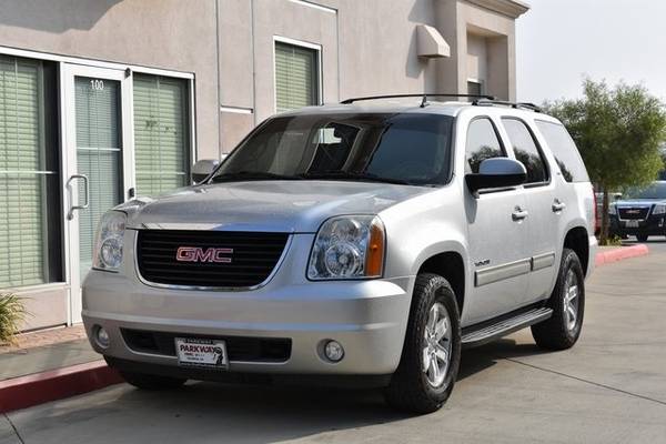 2012 GMC Yukon SLT - cars & trucks - by dealer - vehicle automotive... for sale in Santa Clarita, CA – photo 4