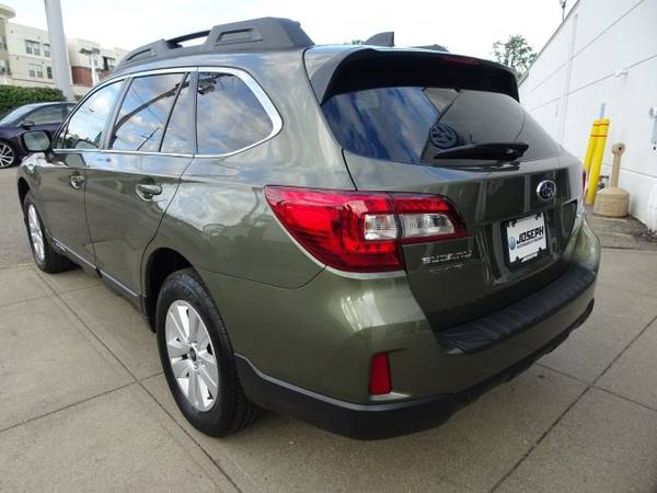 2017 Subaru Outback Premium for sale in Cincinnati, OH – photo 4
