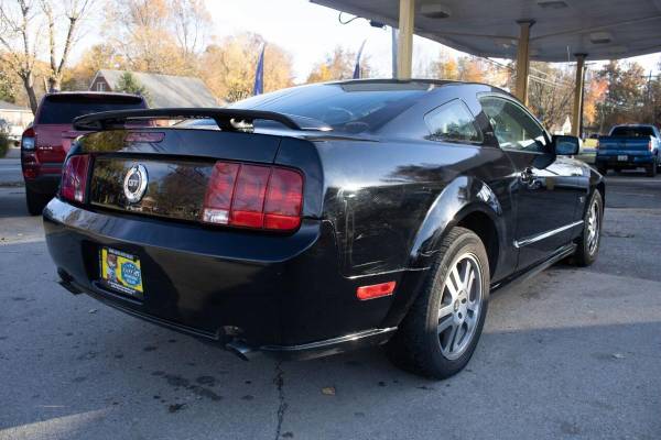 2005 Ford Mustang GT Premium 2dr Fastback - Wholesale Cash Prices for sale in Louisville, KY – photo 3