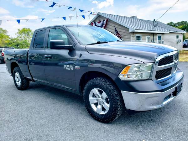 2015 DODGE RAM 1500 HEMI 4X4 CREWCAB 1-OWNER PERFECT+3 MONTH WARRANTY for sale in Front Royal, VA – photo 4