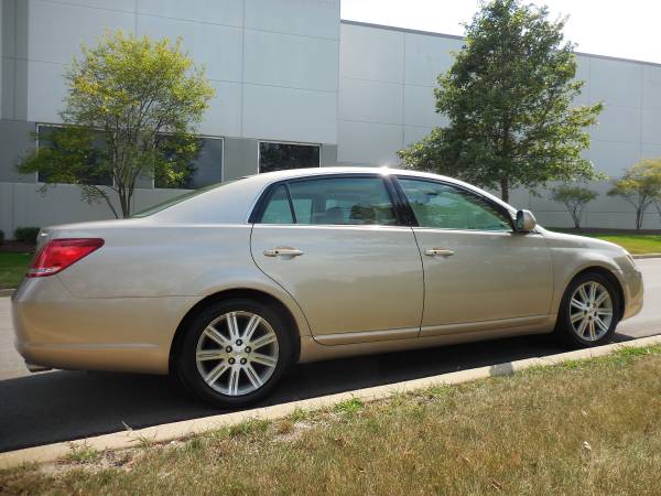 2006 Toyota Avalon Limited - cars & trucks - by owner - vehicle... for sale in Bartlett, IL – photo 10