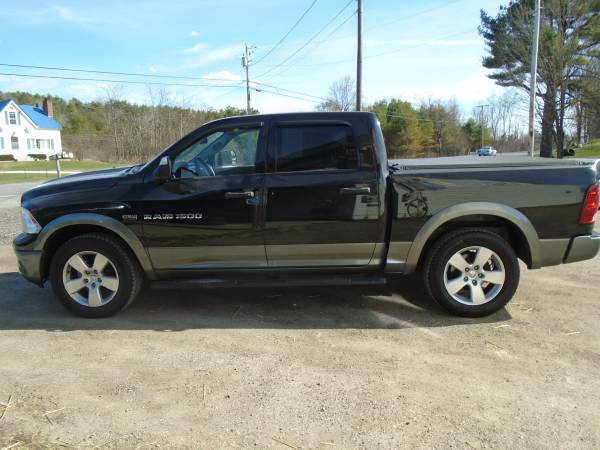 2012 Ram 1500 Crew Cab 4X4 - - by dealer - vehicle for sale in Leicester, VT – photo 8