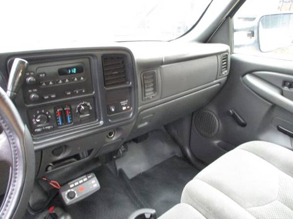2006 Chevrolet Silverado 2500 REG. CAB 4X4 W/ SNOW PLOW * 84K * -... for sale in south amboy, MS – photo 15