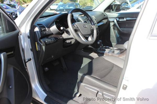 2015 Kia Sorento 2WD 4dr I4 LX 21,313 MILES WOW for sale in San Luis Obispo, CA – photo 14