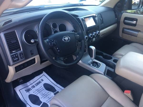 2013 Toyota Sequoia Limited 4x4 Leather 3rd Row Text Offers Text Of... for sale in Knoxville, TN – photo 9