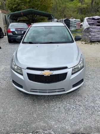2014 Chevy Cruze very clean, 6-speed Runs great! for sale in Marion, NC – photo 2