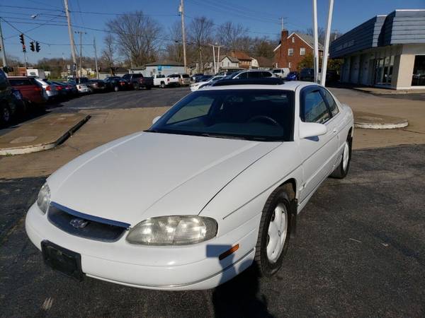 1996 Chevrolet Monte Carlo LS - cars & trucks - by dealer - vehicle... for sale in Youngstown, OH – photo 8