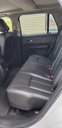 **LEATHER SEATS**2010 Ford Edge 4dr SEL AWD for sale in Chesaning, MI – photo 14
