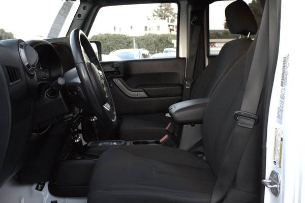 2015 Jeep Wrangler Unlimited 4WD 4dr Sport for sale in Santa Clara, CA – photo 23