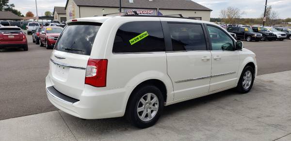 2011 Chrysler Town & Country 4dr Wgn Touring for sale in Chesaning, MI – photo 20