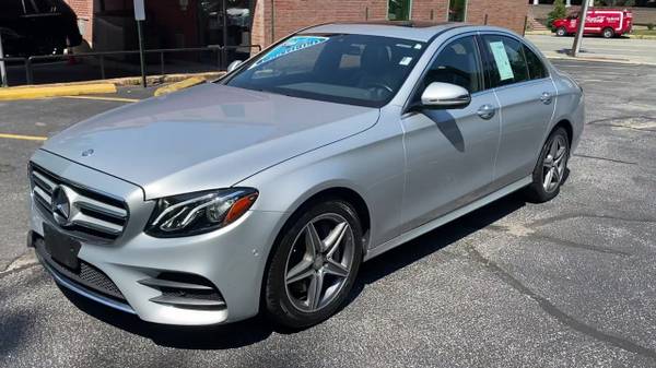 2017 Mercedes-Benz E 300 E 300 4MATIC - cars & trucks - by dealer -... for sale in Great Neck, NY – photo 9