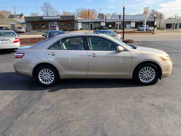 2007 TOYOTA CAMRY LE LEATHER AND MOON ROOF - cars & trucks - by... for sale in North Canton, OH – photo 2