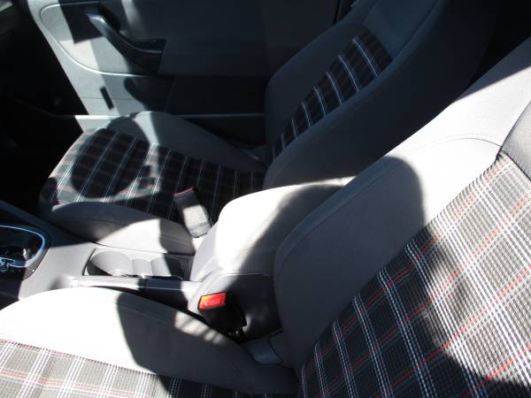 2006 VOLKSWAGEN NEW GTI HATCHBACK Turbo - - by dealer for sale in Longview, WA – photo 17