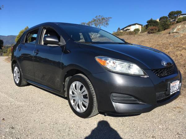 Toyota Matrix. 1 owner. NO Accidents. LOW Miles. - cars & trucks -... for sale in San Rafael, CA – photo 2