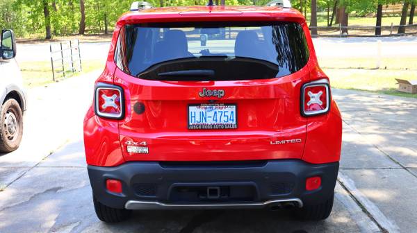 2015 Jeep Renegade (pending) for sale in Fayetteville, NC – photo 4
