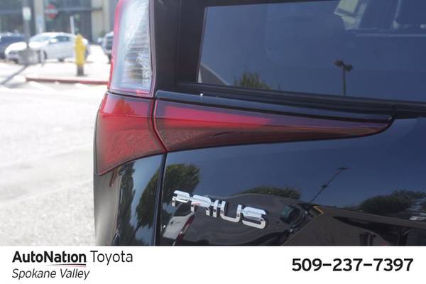 2019 Toyota Prius XLE SKU:K3071235 Hatchback - cars & trucks - by... for sale in Spokane, WA – photo 14