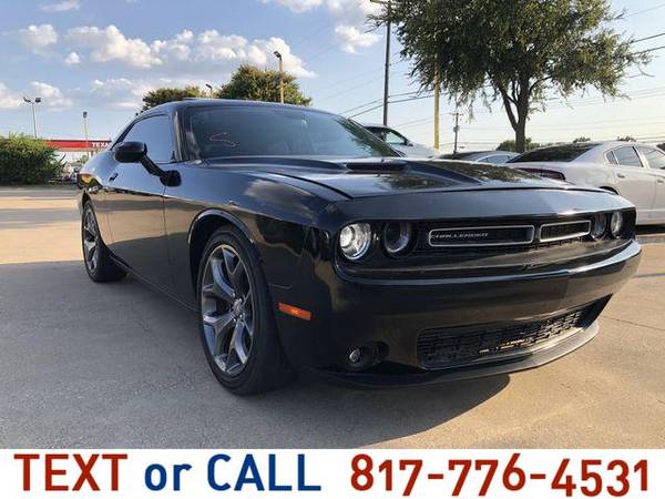 2015 Dodge Challenger R/T Coupe 2D EZ FINANCING-BEST PRICES AROUND! for sale in Arlington, TX – photo 10