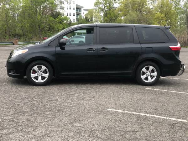 2015 Toyota Sienna - - by dealer - vehicle automotive for sale in Brooklyn, NY – photo 3
