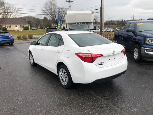 2019 Toyota Corolla LE CVT - cars & trucks - by dealer - vehicle... for sale in Derby vt, VT – photo 4